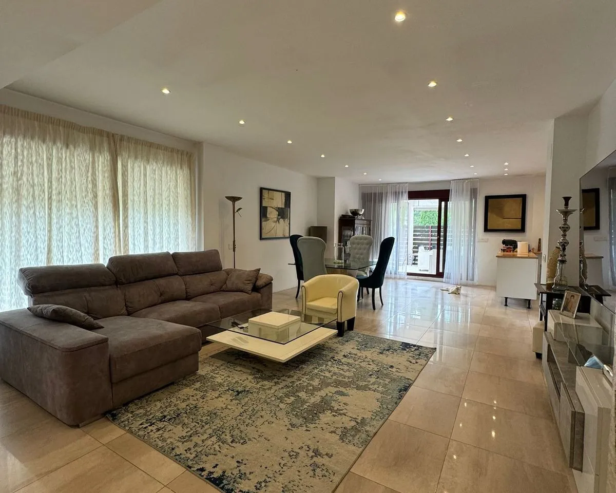 ff671fcc-7155-4466-a070-a9cd3a5e413d