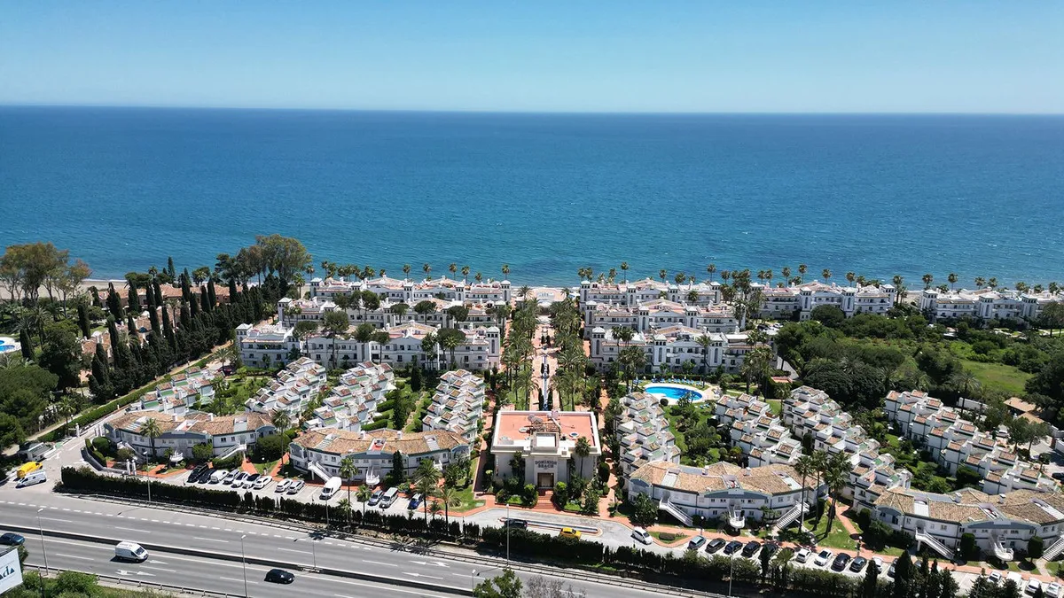 29e9f53c-ffe4-49f1-b0c0-4476526caed8