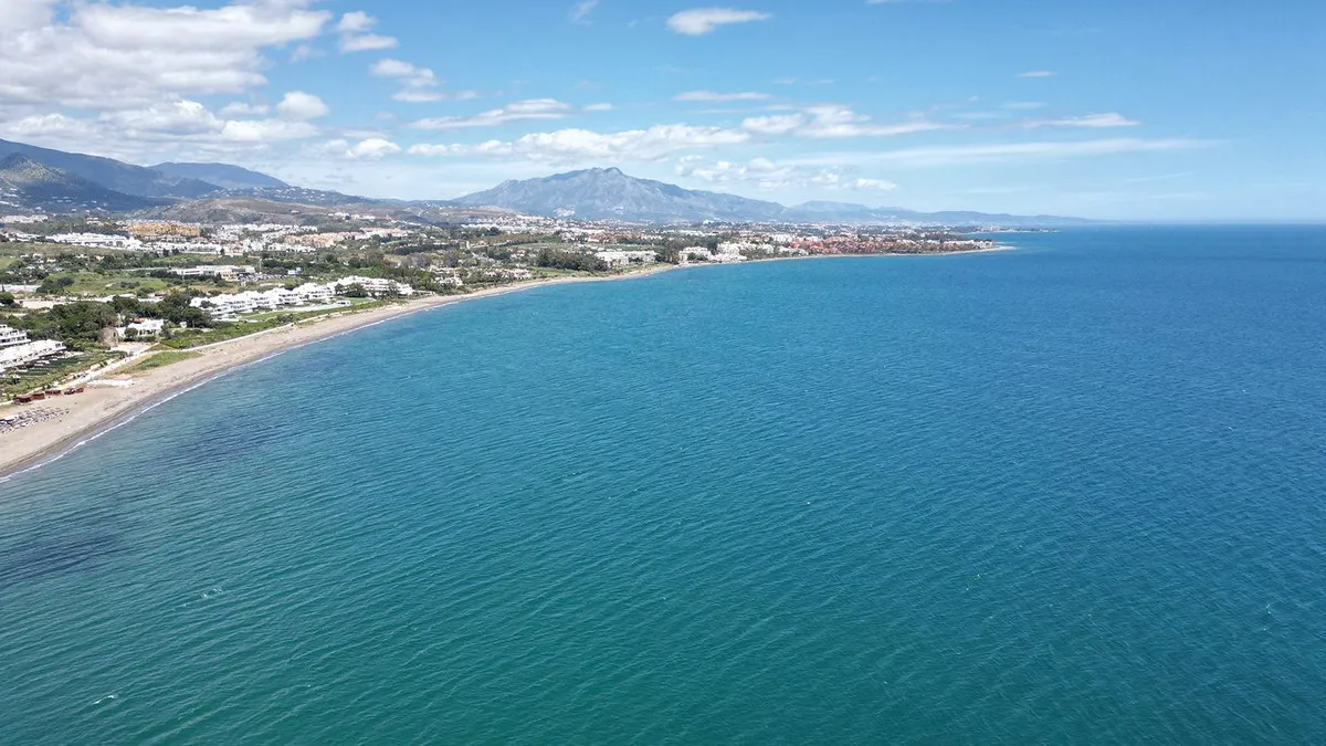 3edff495-2e31-4c56-a072-cfc8ad18e453