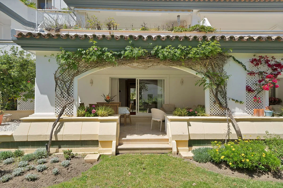 4608a0a5-7c3c-4dcd-bace-871973c061dd