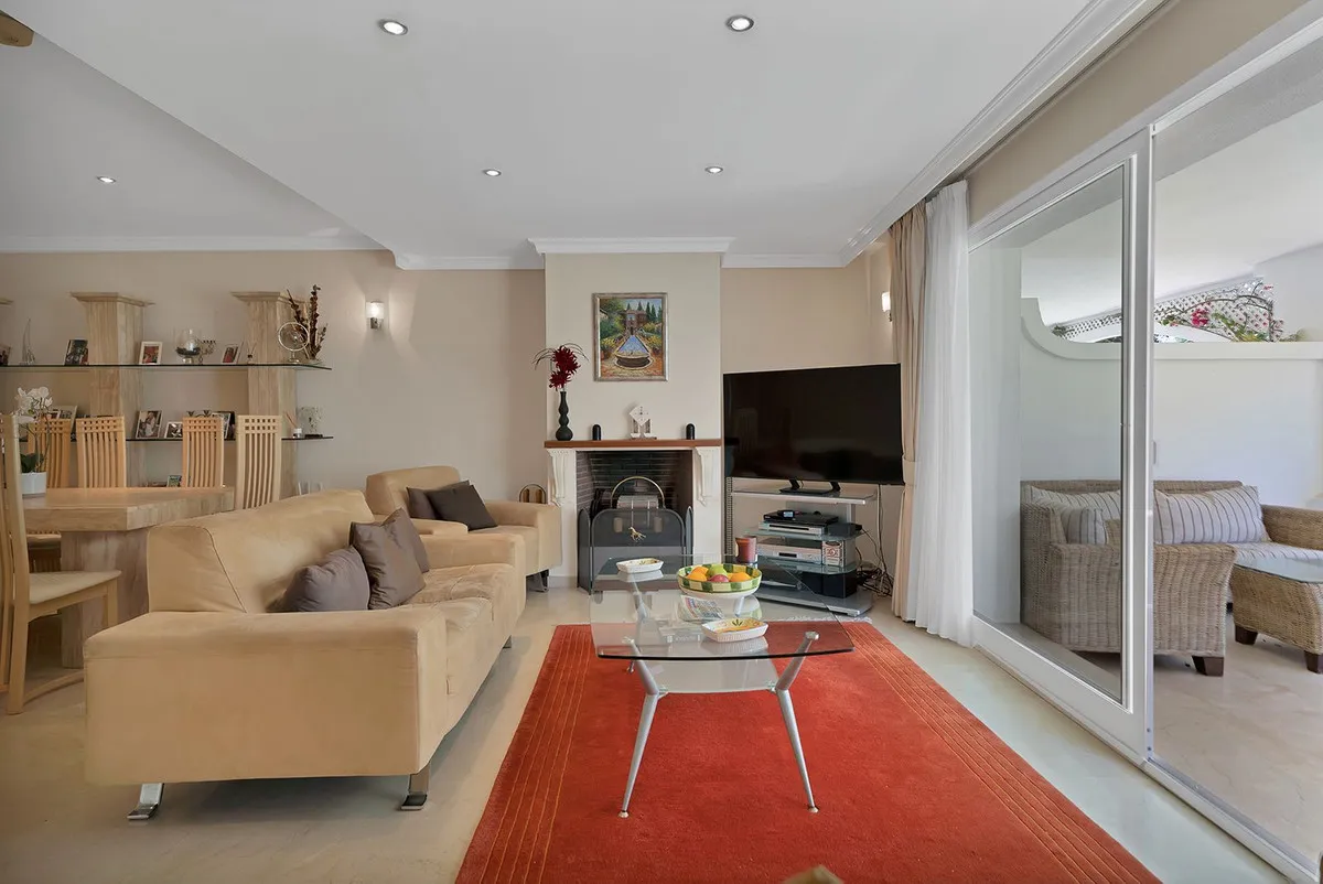 4bad77cd-55c7-4c2a-b6c5-52a830f815fd