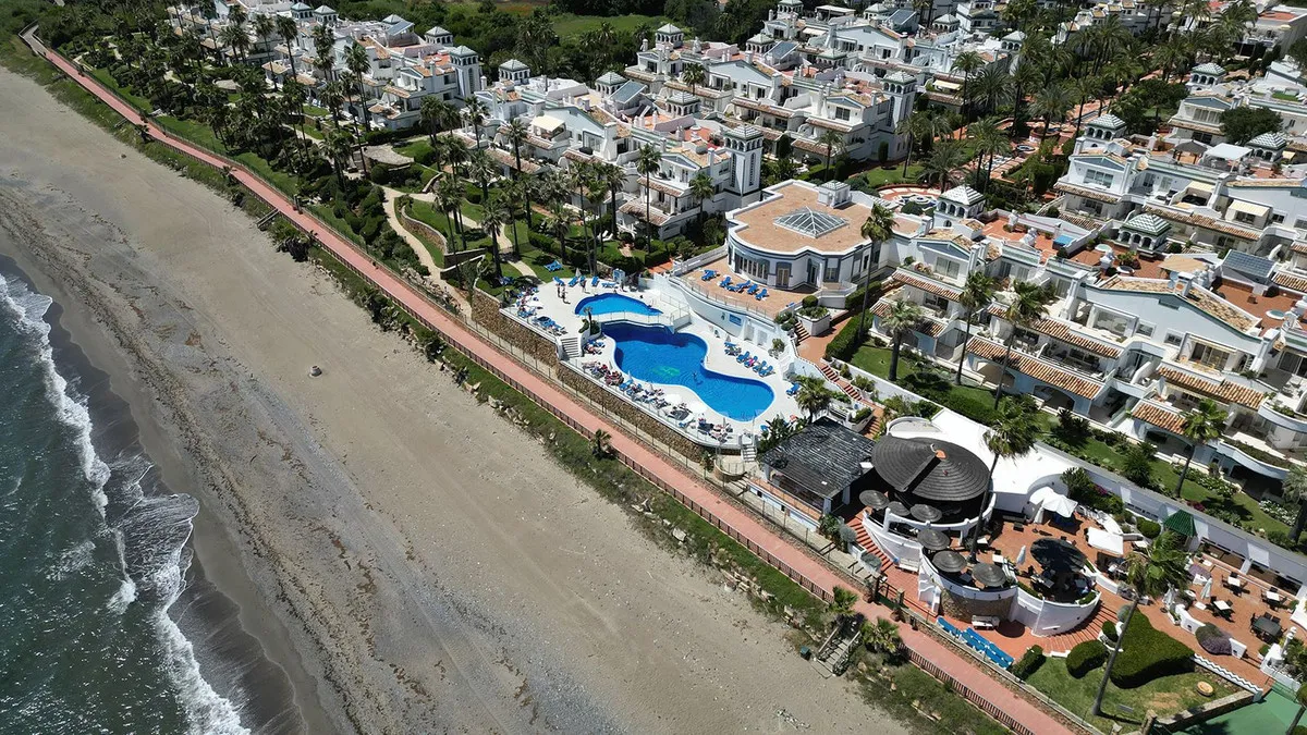 4e0e8d27-8aa0-4a83-858f-94bc49edb344