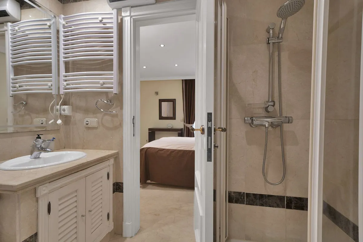 4fb71f94-a3cd-4ea7-941f-743959f59125