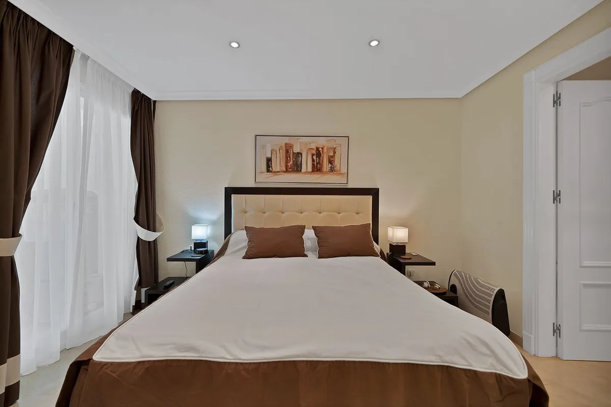 551c6552-1165-4636-9ba1-3da19db194db