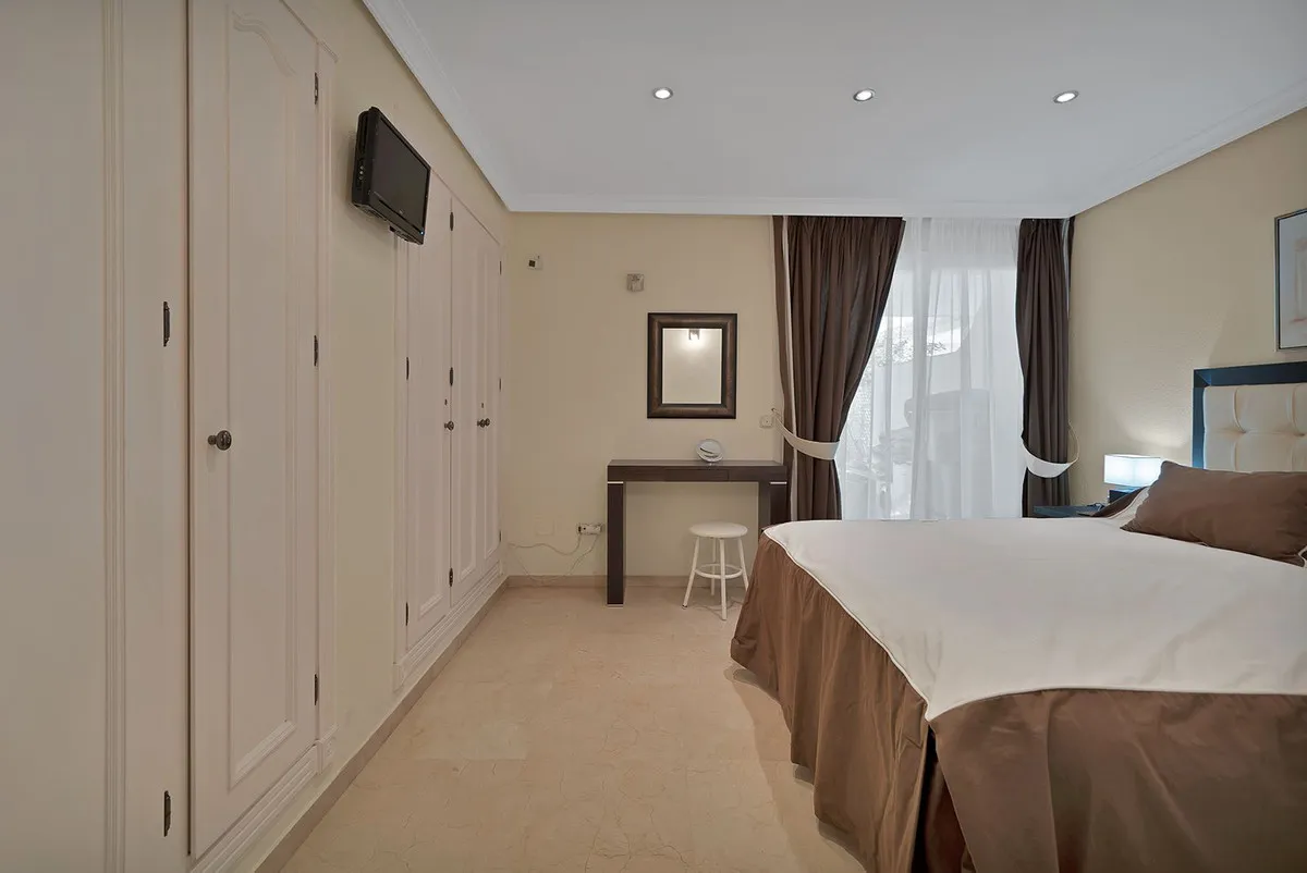 68f94003-4dbd-4ad1-b68d-c69375d551b6