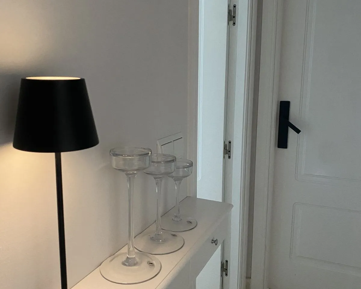 cc7e9cce-b840-4476-9361-b4e14295481b