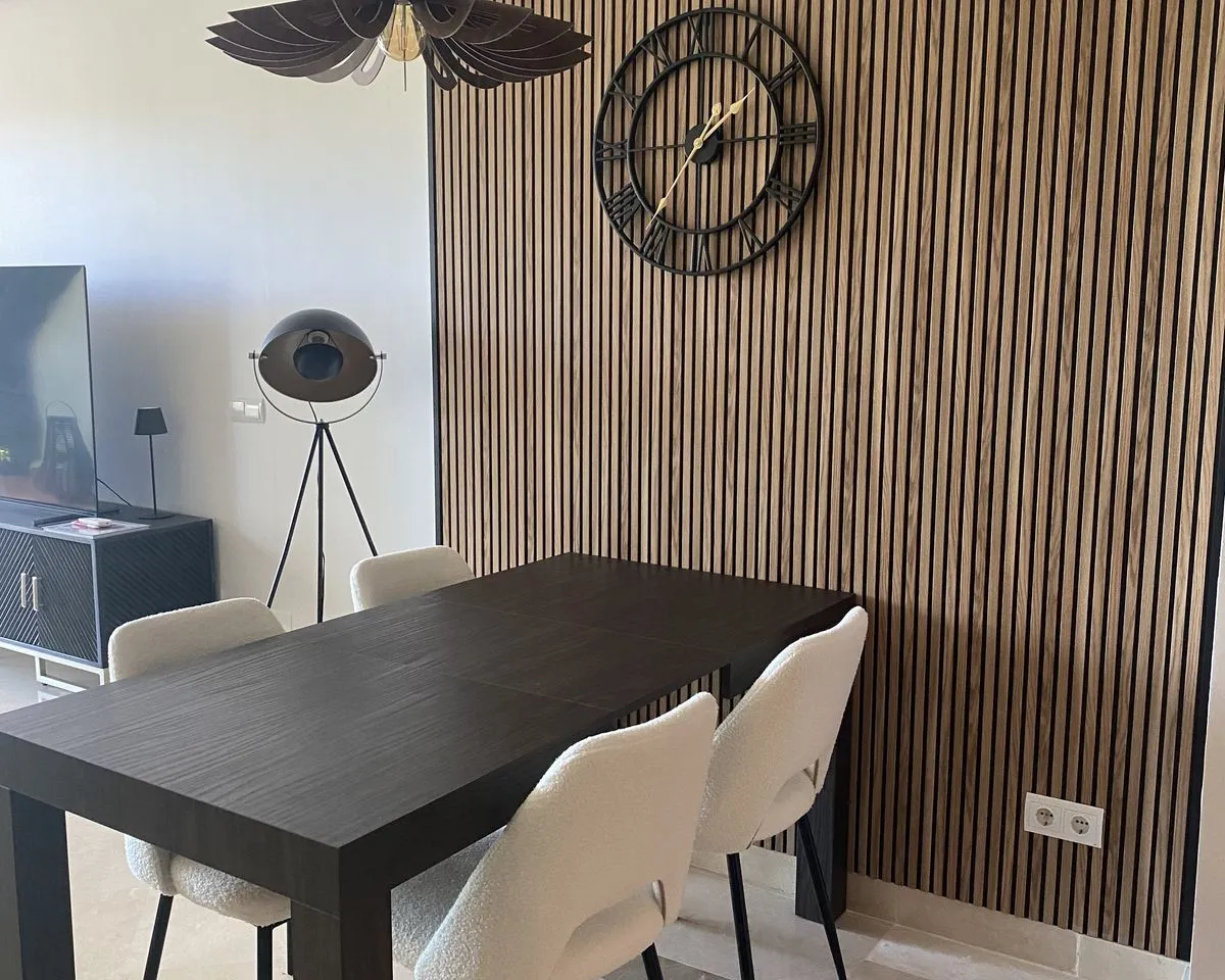 e2803d0e-1f9b-45b4-87ee-b9e6ce4e164b