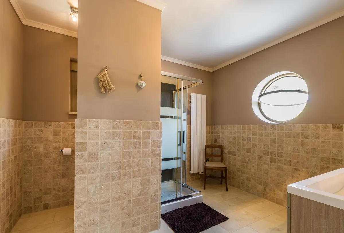 8de29f4b-18b9-496d-9ede-f4b9c10a882d