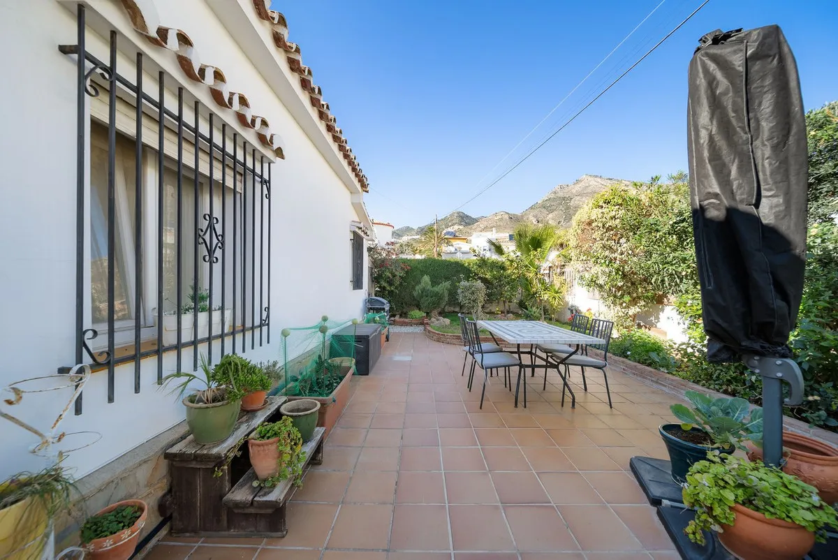 c0a51e77-95f1-4956-936a-2a1e3ef719b3