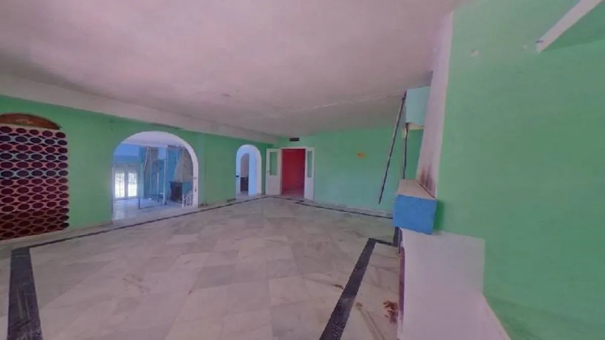 261b4c1b-3443-40bb-a1c1-b741443ec560