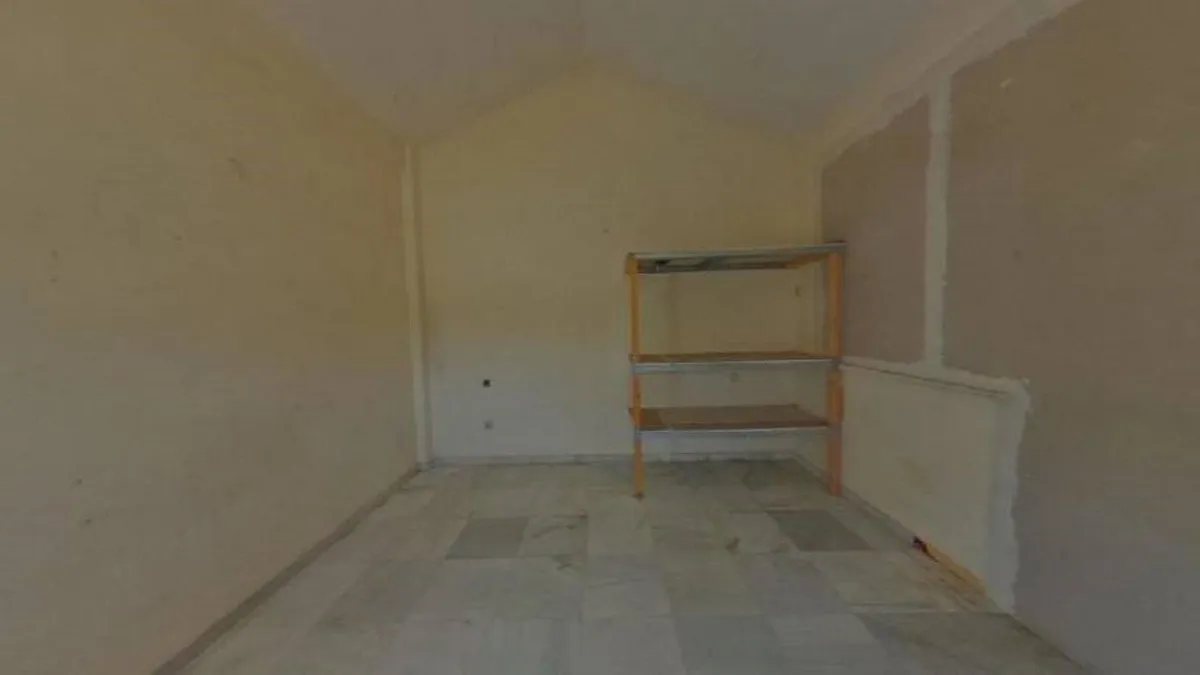 d6ec3cb8-82ce-4ca2-b93f-17f95d246476