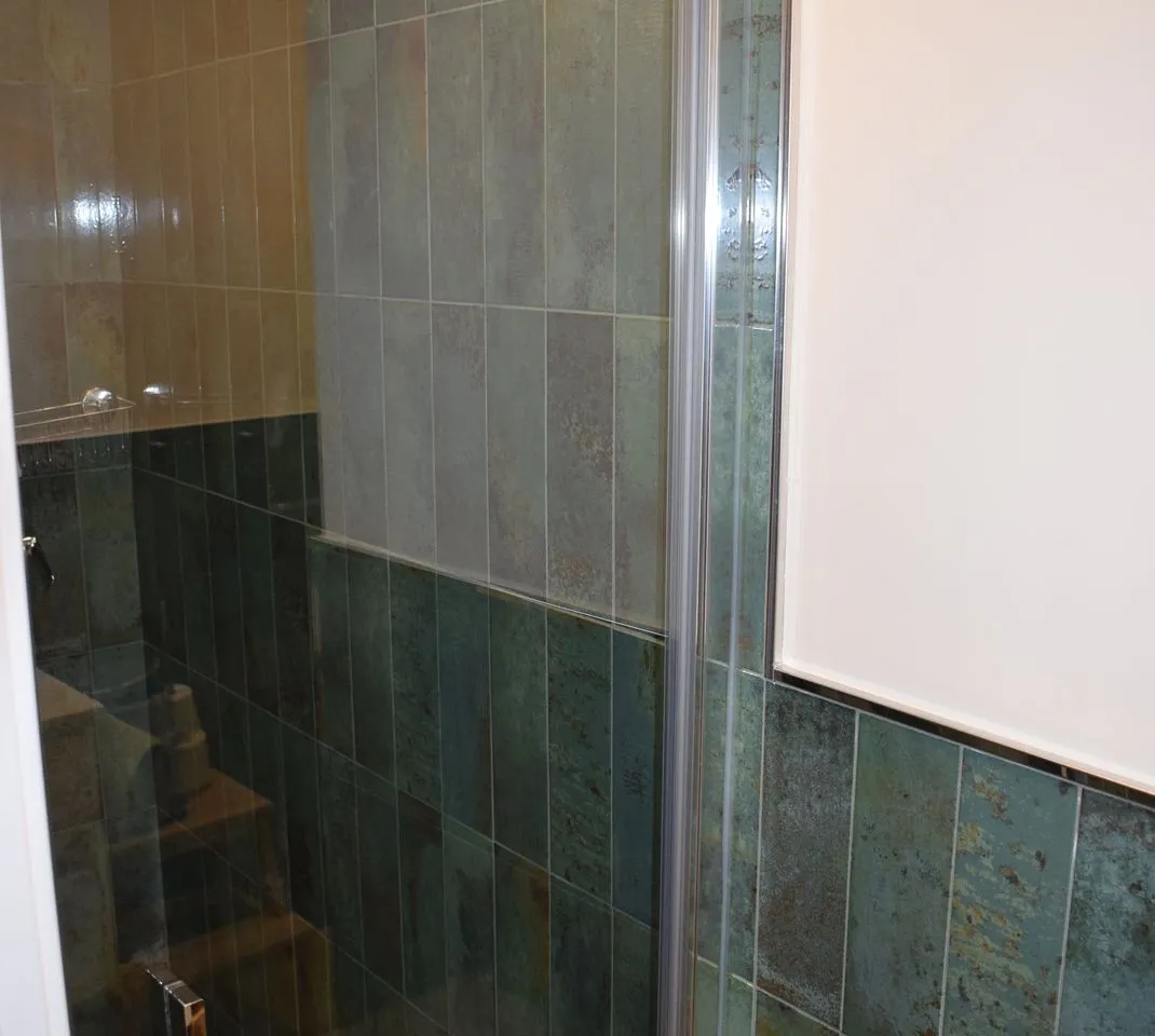 0fdf4f95-8896-4c4a-8242-7b9b3d8671c2