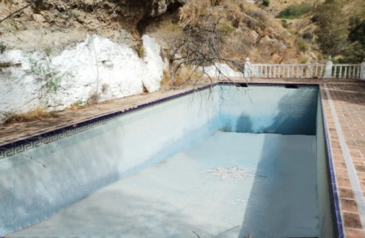 ae5686ba-a4c7-4d9d-84cf-b351efa1e6a4