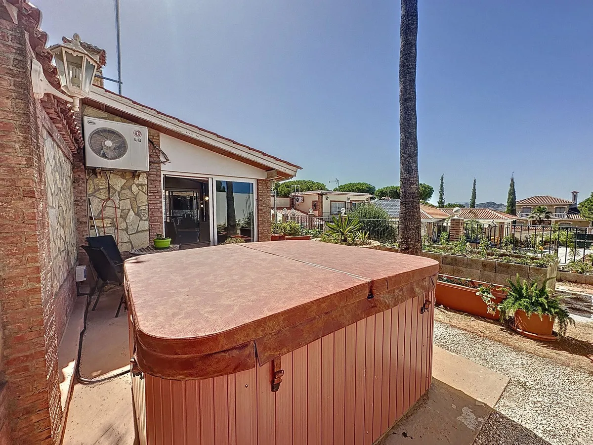 49015bc3-e591-4e71-a4f8-6d0389a47566