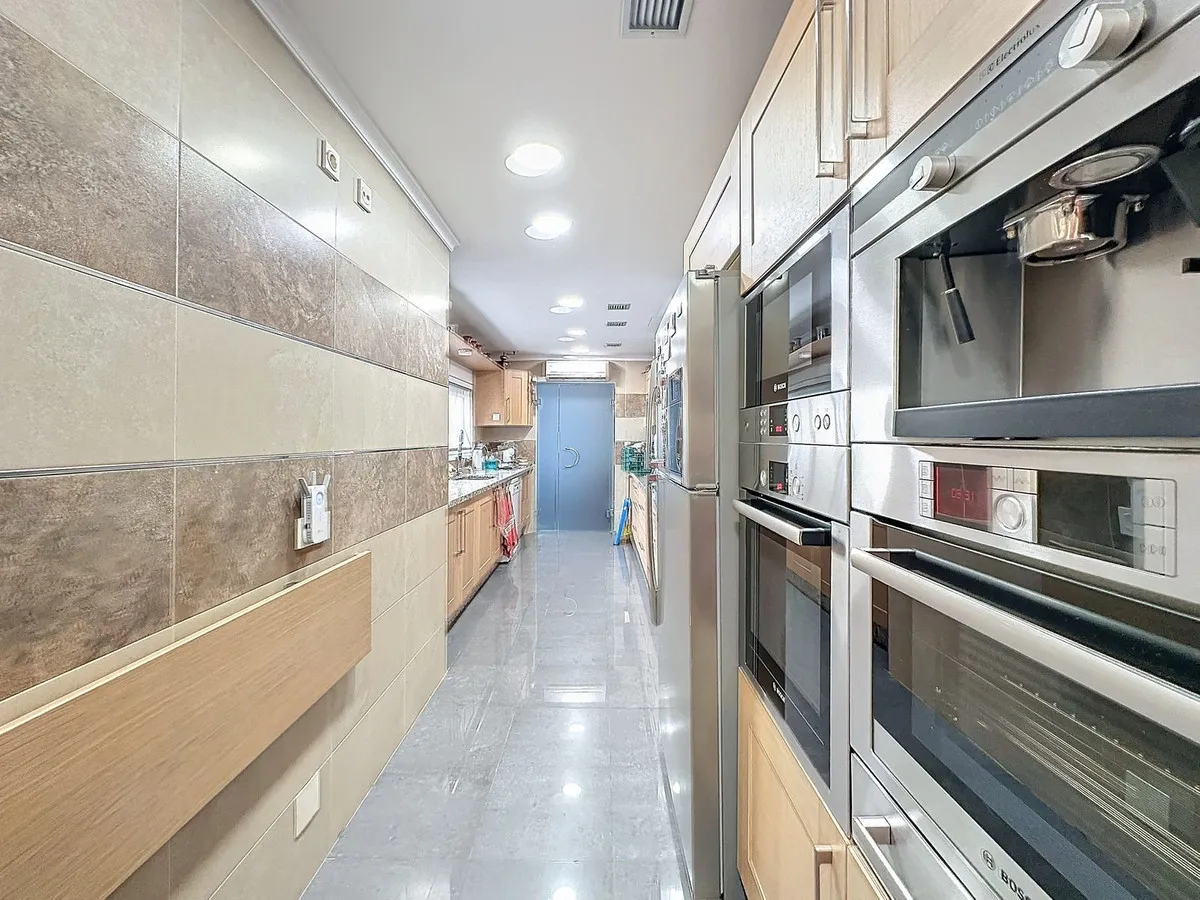 4e5fbf85-d7ed-4d88-ad28-1895197748e0