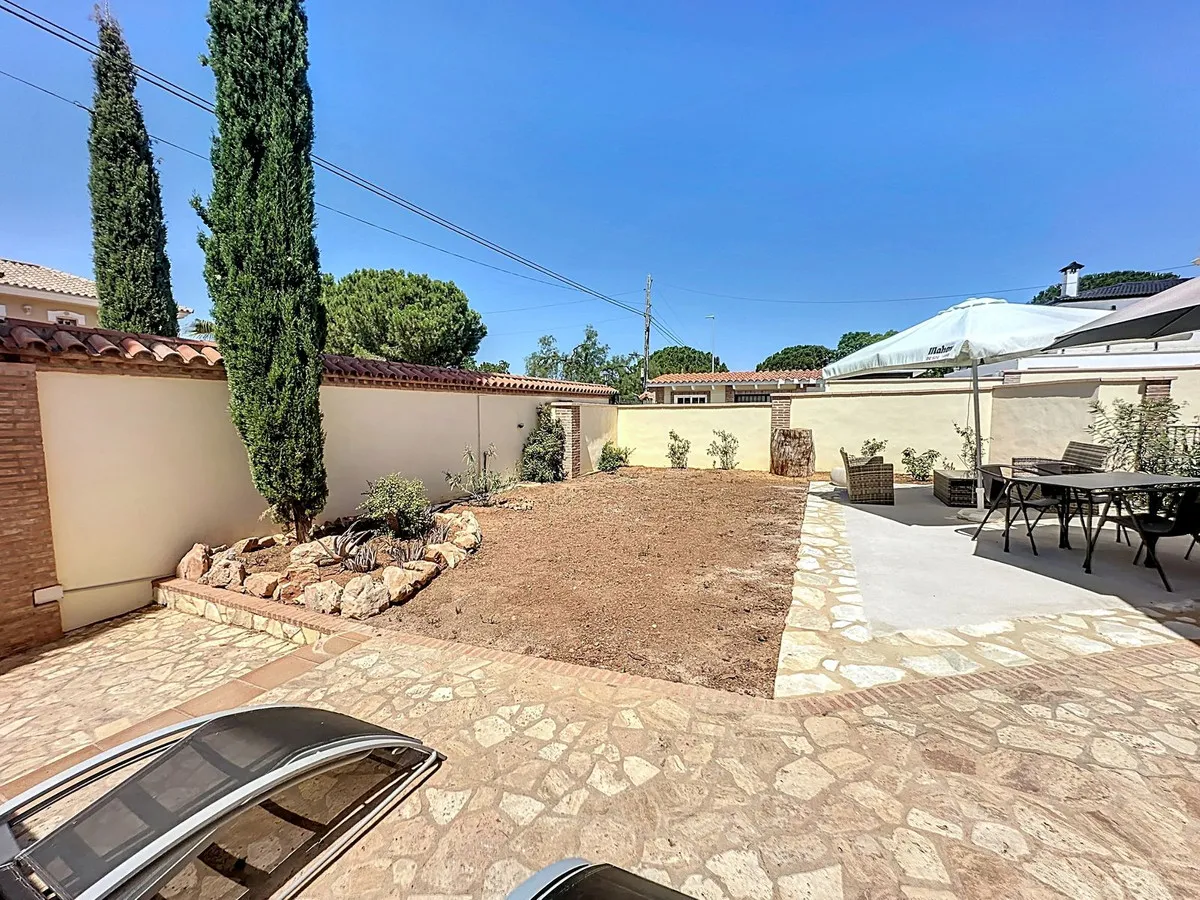 726b1e2f-3b83-4c8e-916f-2824312065d8