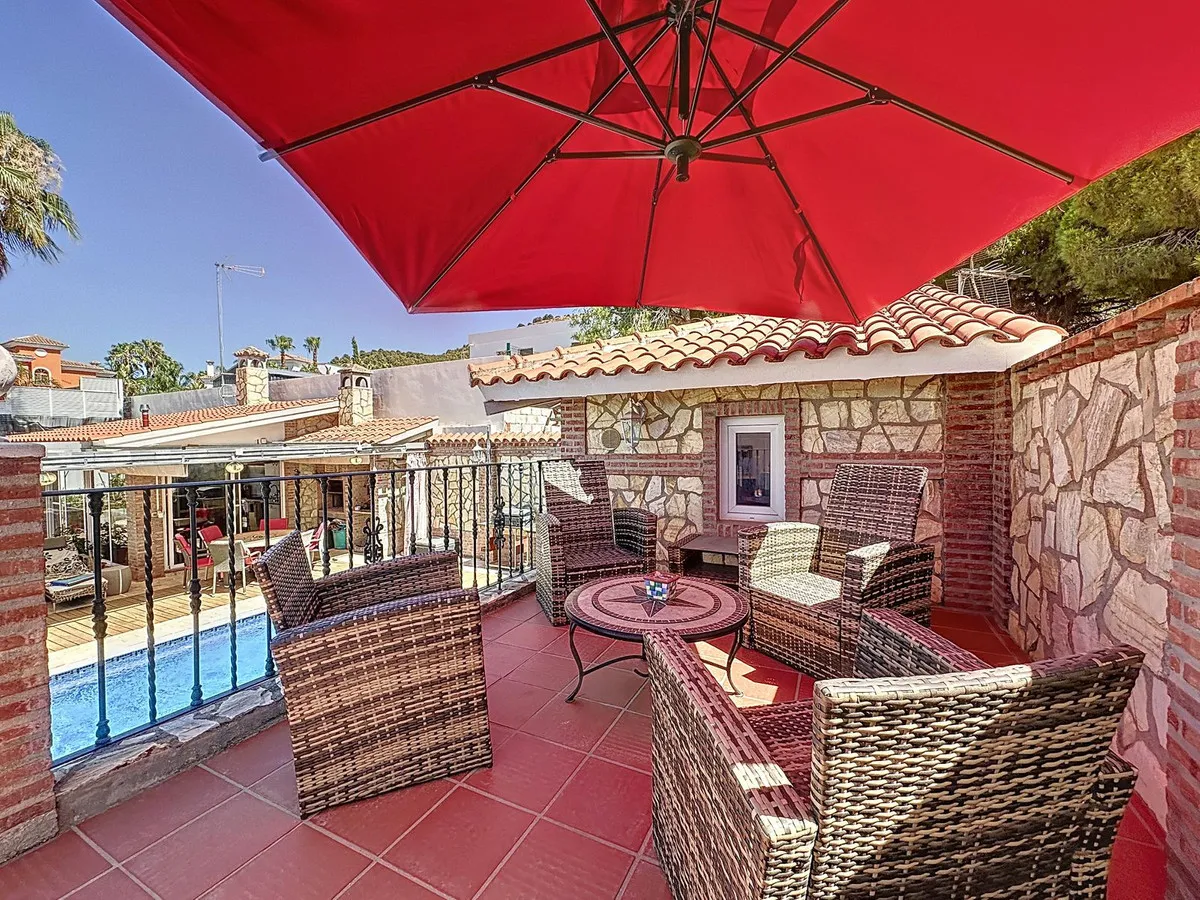 f3597cd7-b24f-43cd-9773-eb5eeda10021