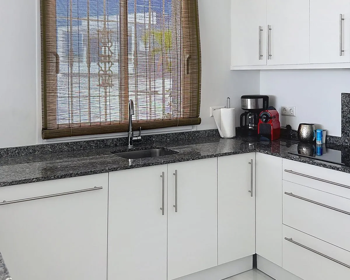 6337af0b-992a-435e-9cb6-e724ad553874