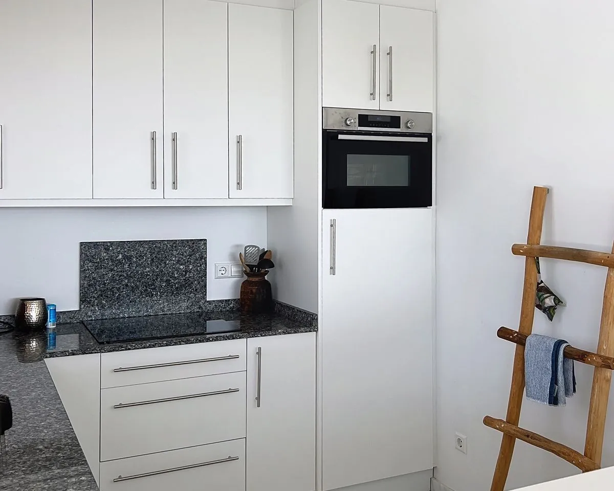 bd567f29-43d2-4551-8058-51492082b9ce