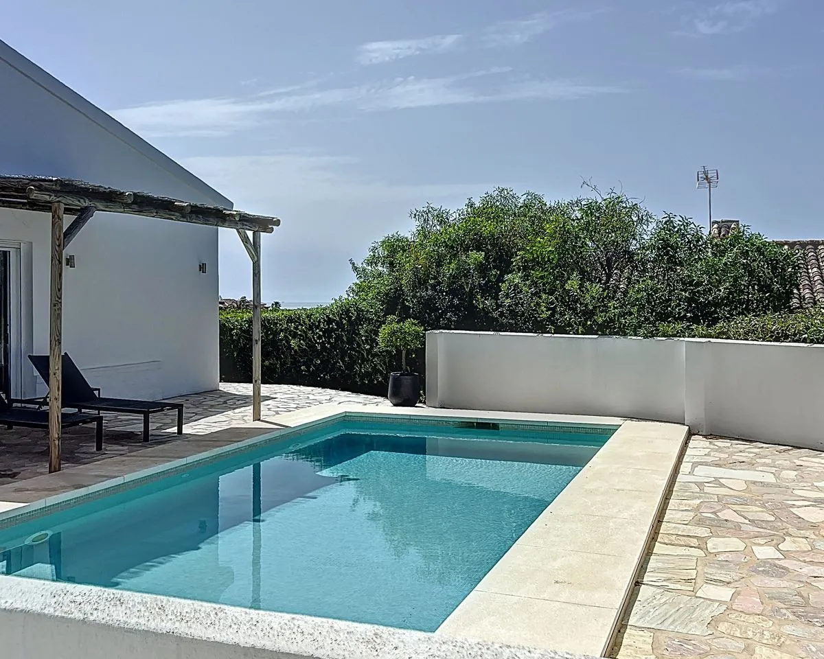 c32bbc0f-6605-4649-82d7-e082cf5487b8