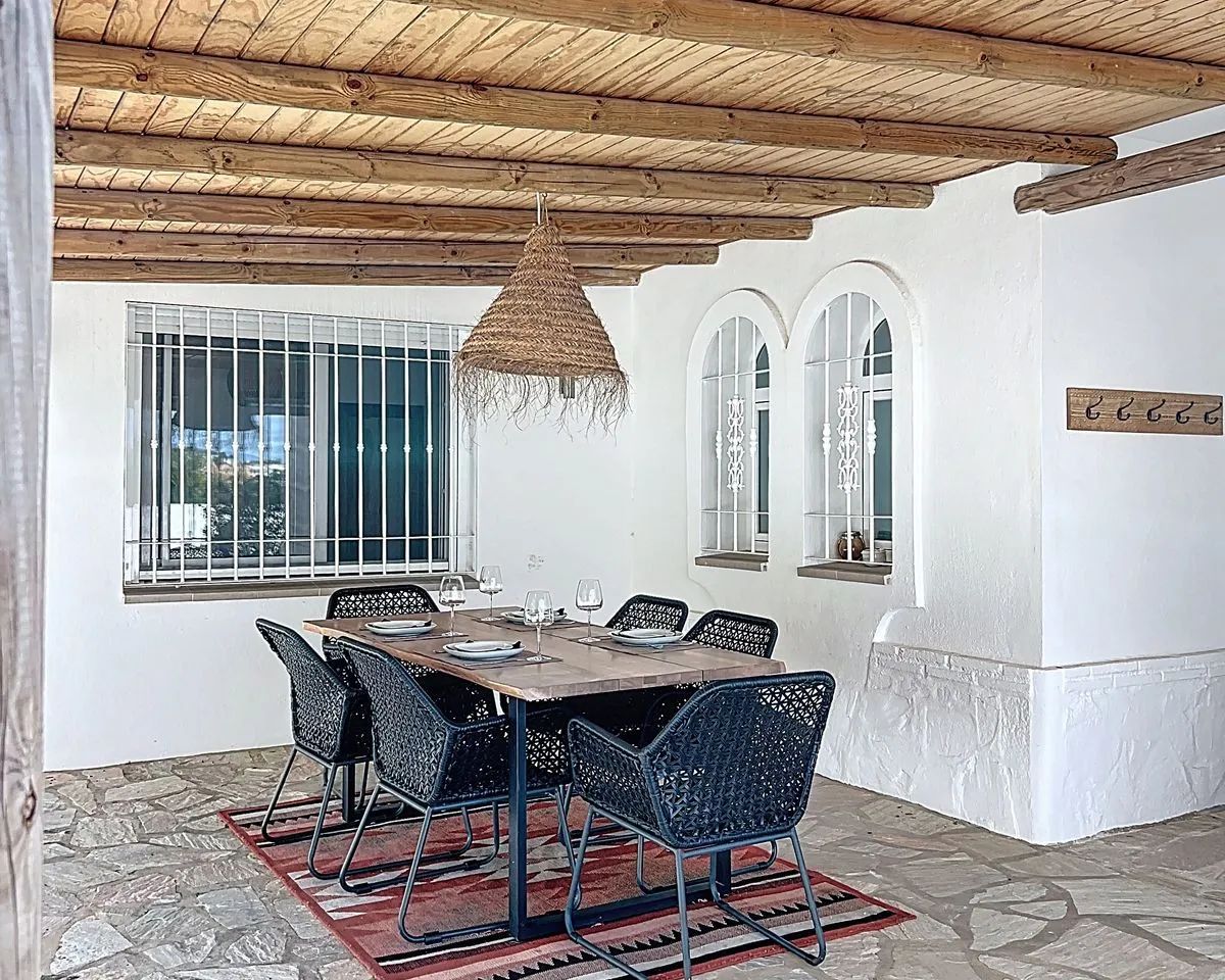 c727992a-f661-4ec8-ba3e-4badc082b68f