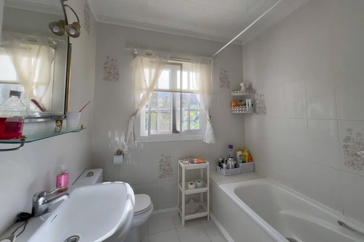 781a7538-6666-42e4-a696-15c92a5ee048