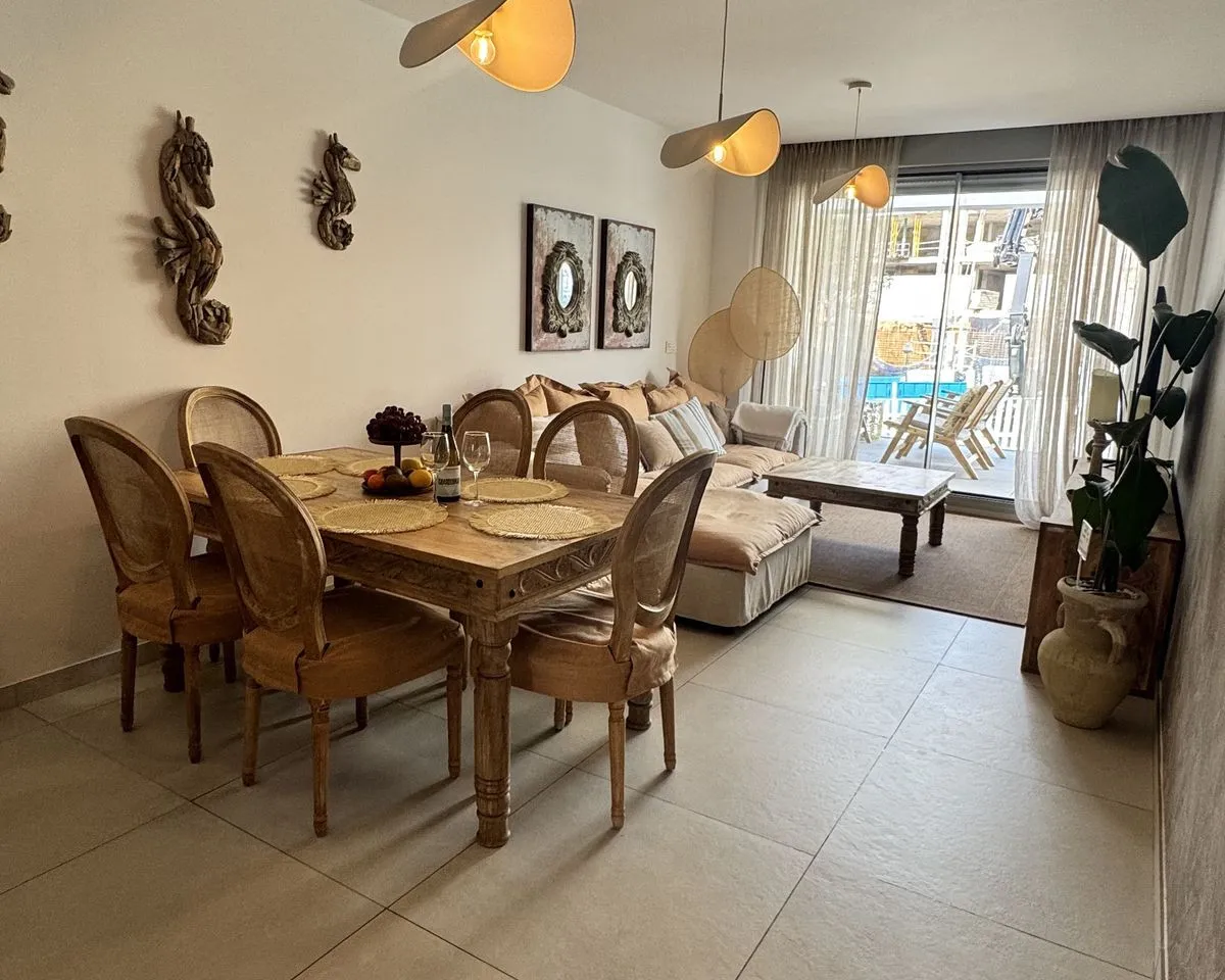 336f18a0-98cc-4aa1-8330-0f371486d5df