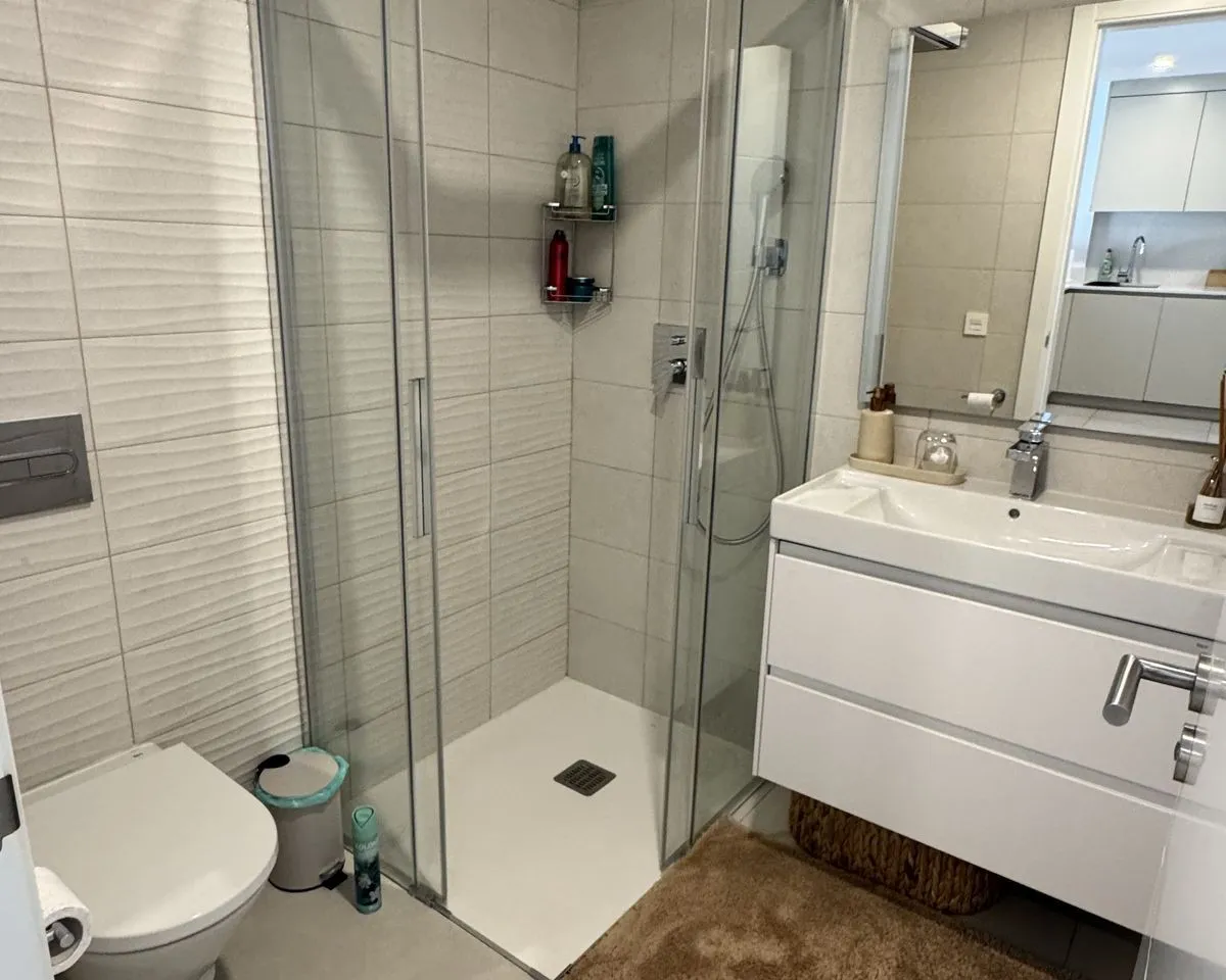 43e2eb8c-2ed4-4ebe-af07-971600b98b17