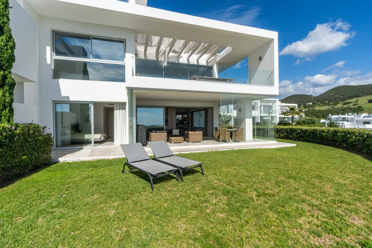 1c3b0196-3e75-4862-acd9-5e42ed403857