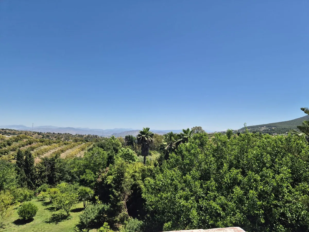 6dca21a6-8cb2-4500-a6d1-63d8cb88290d