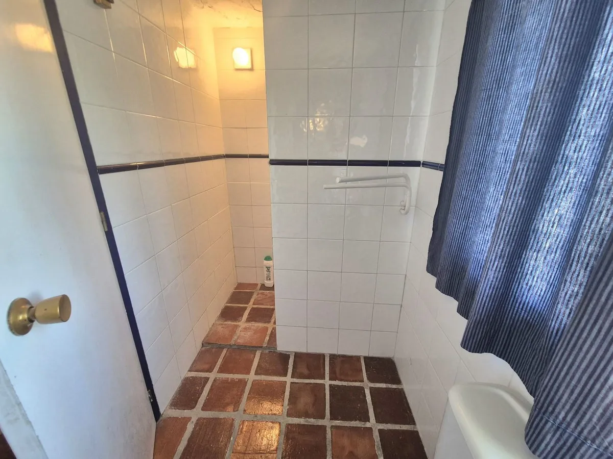 84bc7dd8-8207-41c7-a060-a9c13a6ffa20