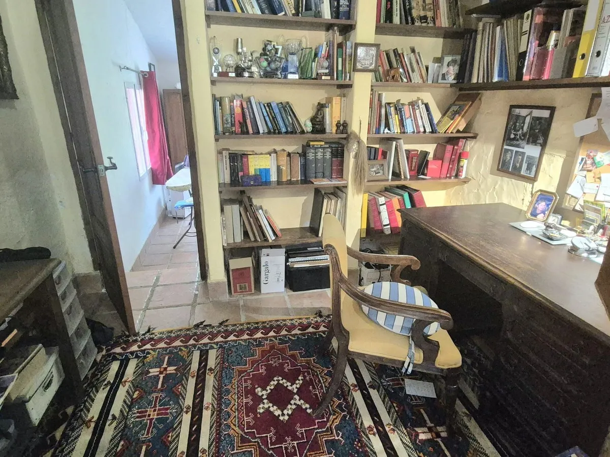 f07f25aa-240d-4c99-ac65-d93e23de6aaa