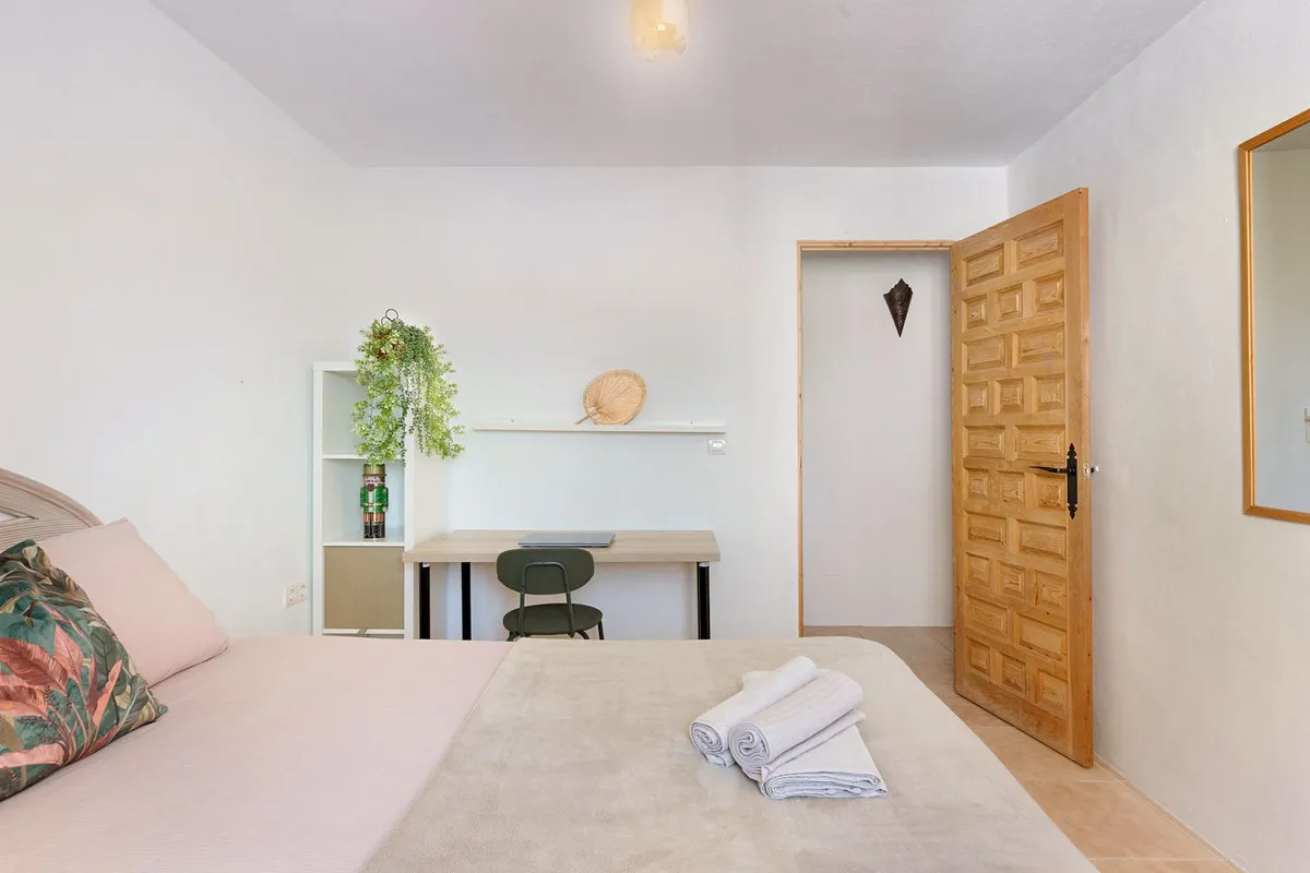 490ccfa9-9e1a-4f13-b083-e83b6eb71d7f