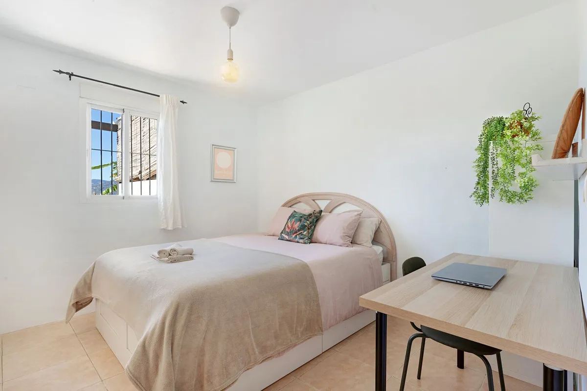 583e0c88-d3bc-4bbd-b6c4-912649feadb1