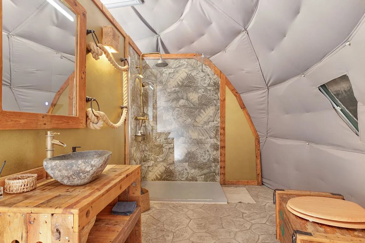 a0b12c4c-a8fb-4a3f-885a-b5bfb5203cb6