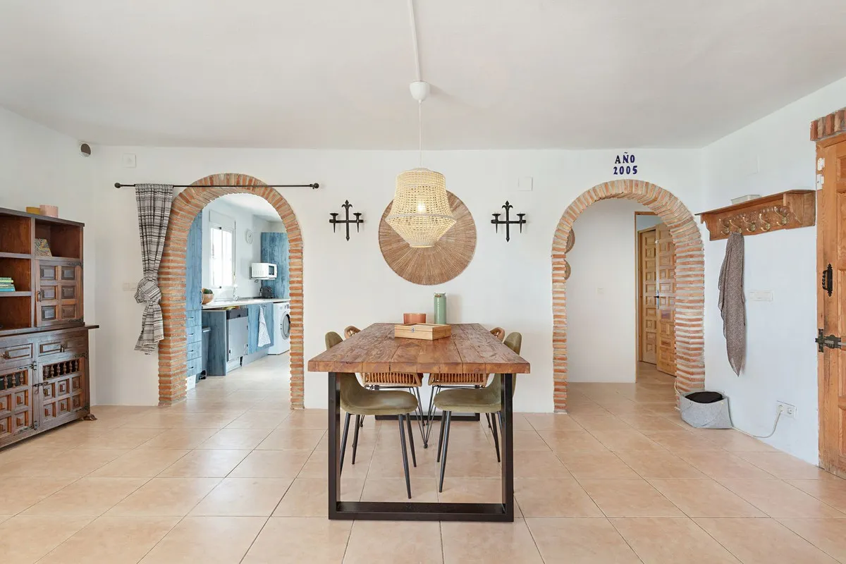 f2f71bce-80d5-45b1-9cfa-76f9bd82a28e