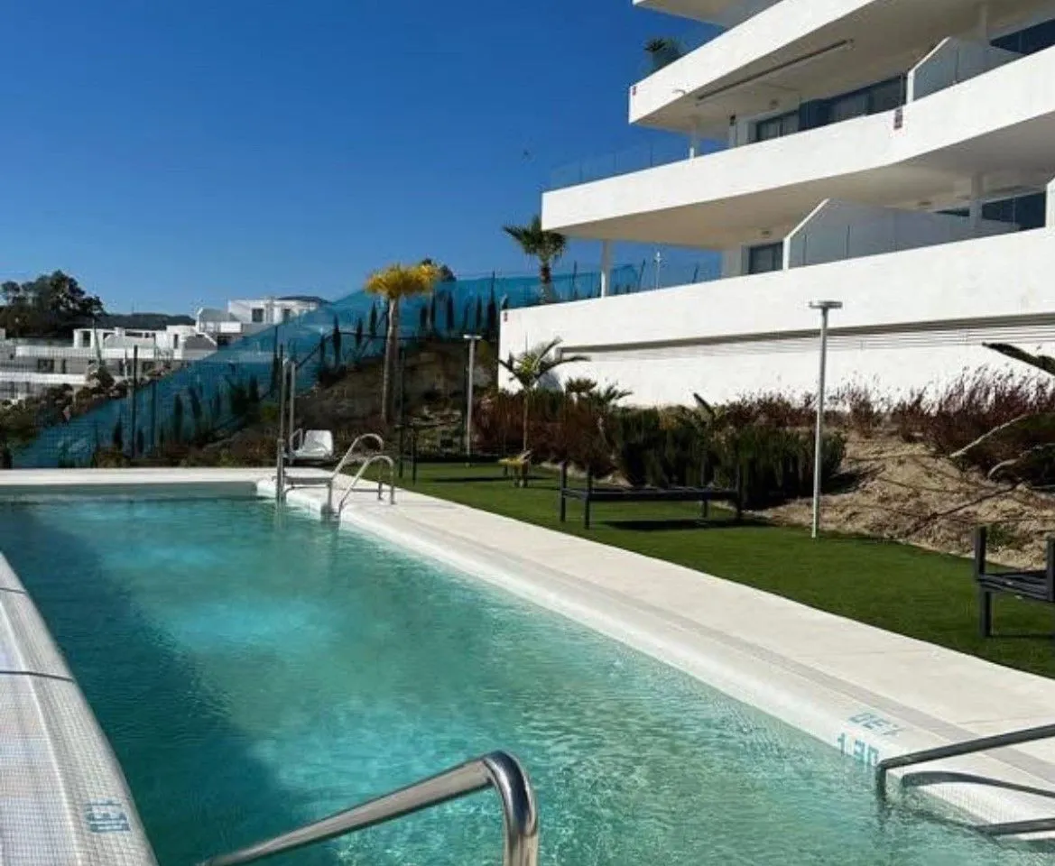 b3ccf814-4c8f-4c4c-be09-d9f9537366f1