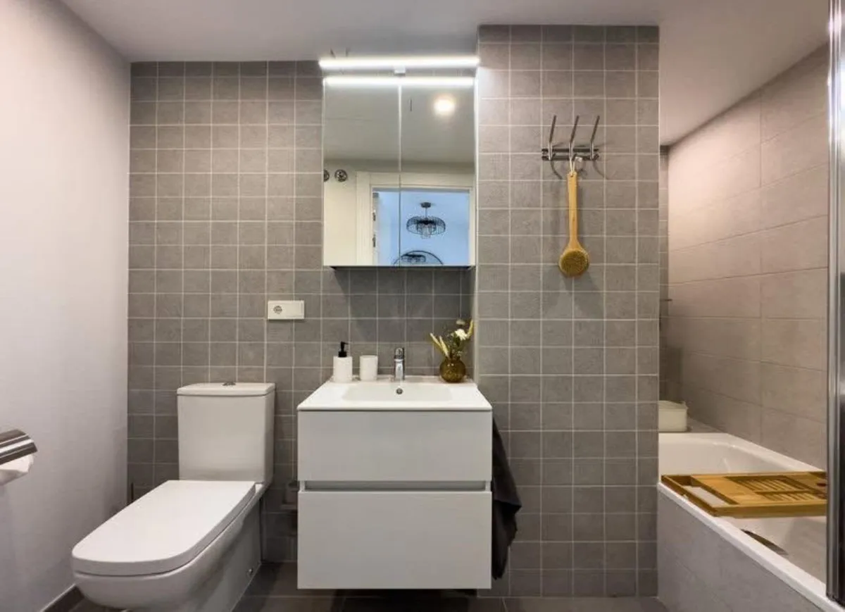 ca3da51c-10ef-4522-b33a-1bce9d90fc5d