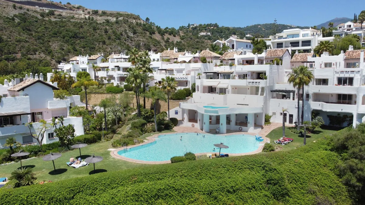 5dc32c87-c6aa-4fa4-aff4-ee19d6b95c8e