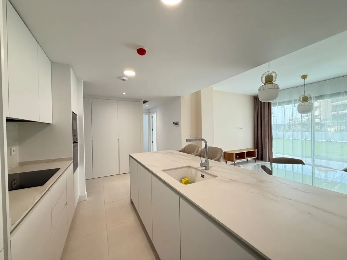 1fdd444f-965d-4504-9220-139f791d1b66