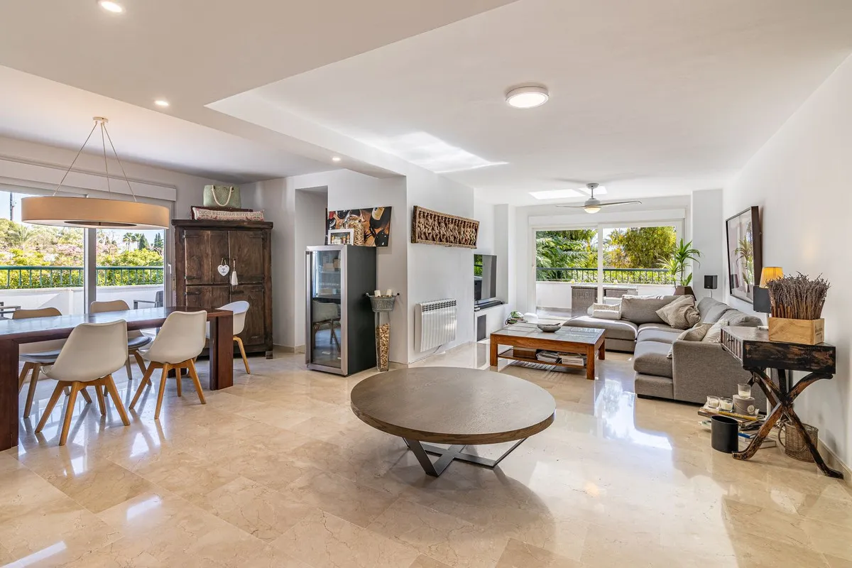 c3e5b5bf-41f7-4f22-9300-3fd9c9056a07