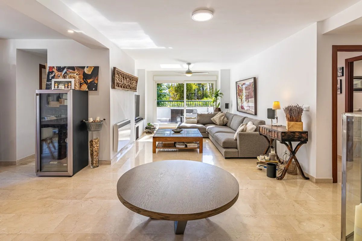 ed47cc2d-7f03-4ee2-8a68-8401c676f26f