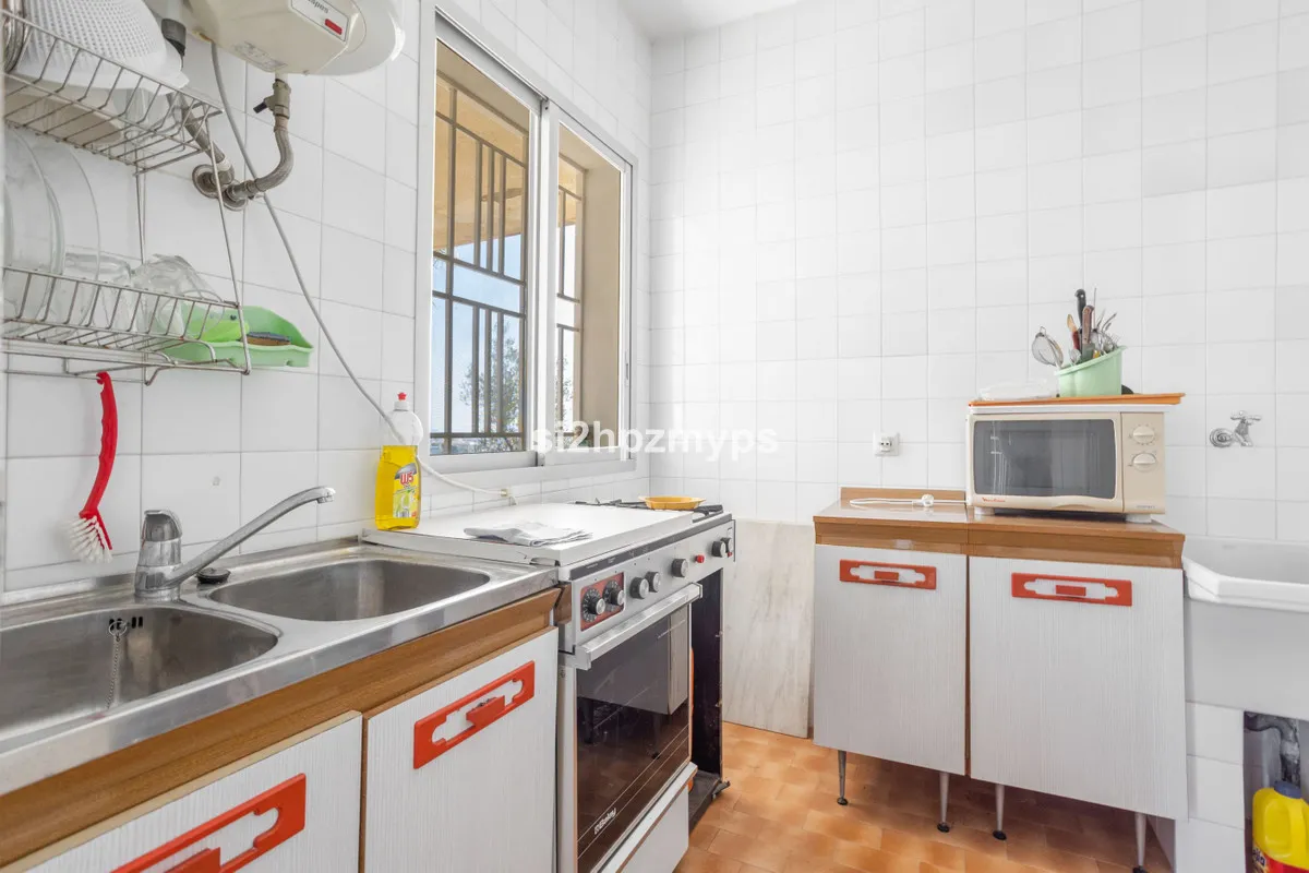 421be6c3-0ae9-484f-bf49-545a0180d63f