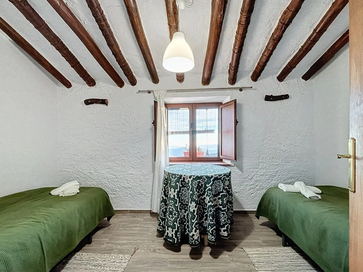 35821b69-bf75-4023-ae16-d07b598fe3a9