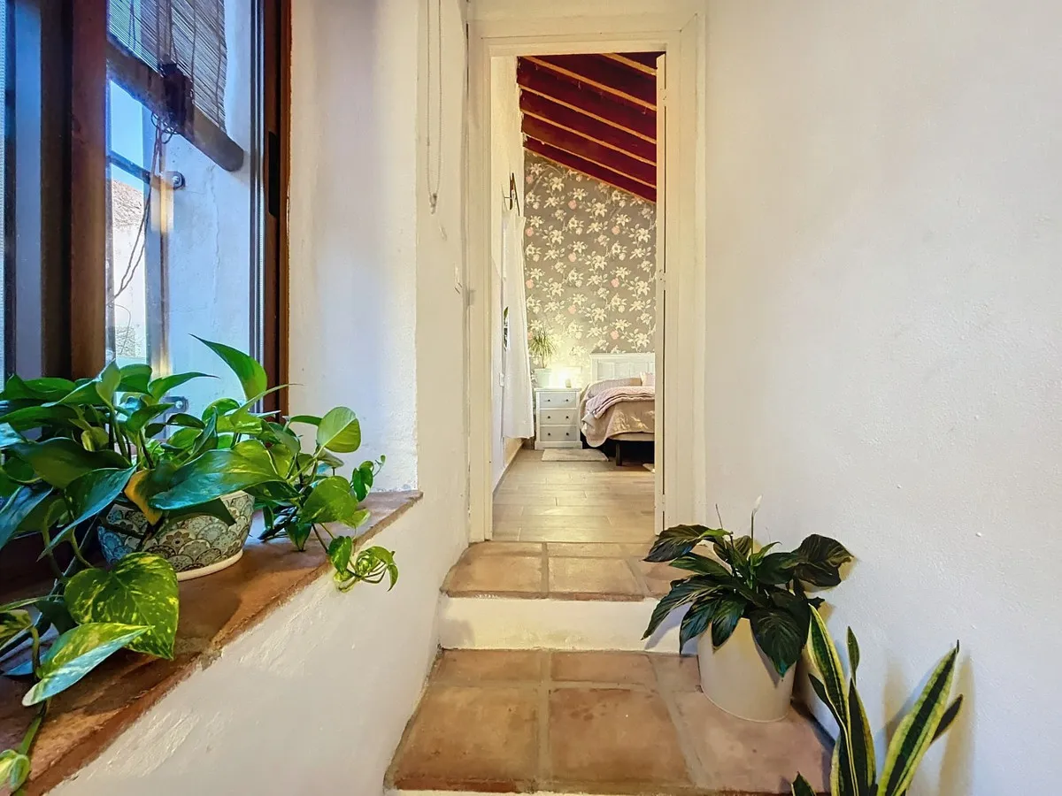 c0ec519d-c1bb-4e63-9839-019dba1f3fc5