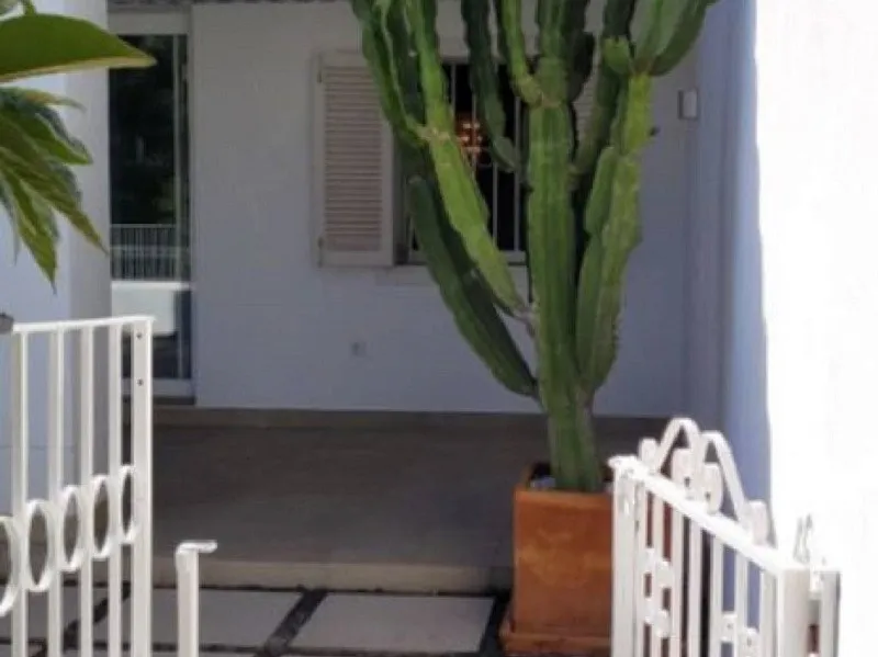 45bb4188-606d-49fc-b5be-797833520798