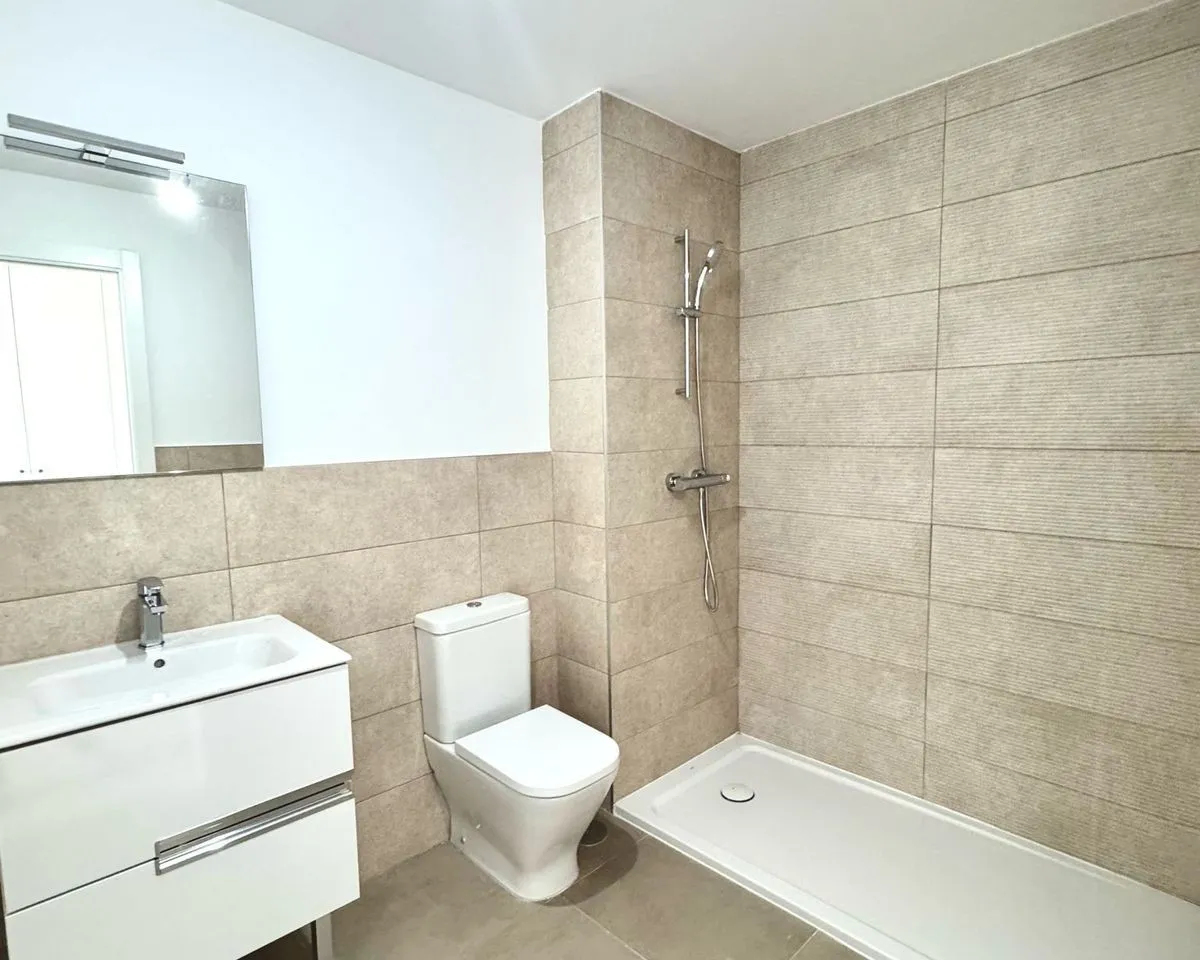 011efb5b-03bd-400c-9d49-7d9b2f795ee3