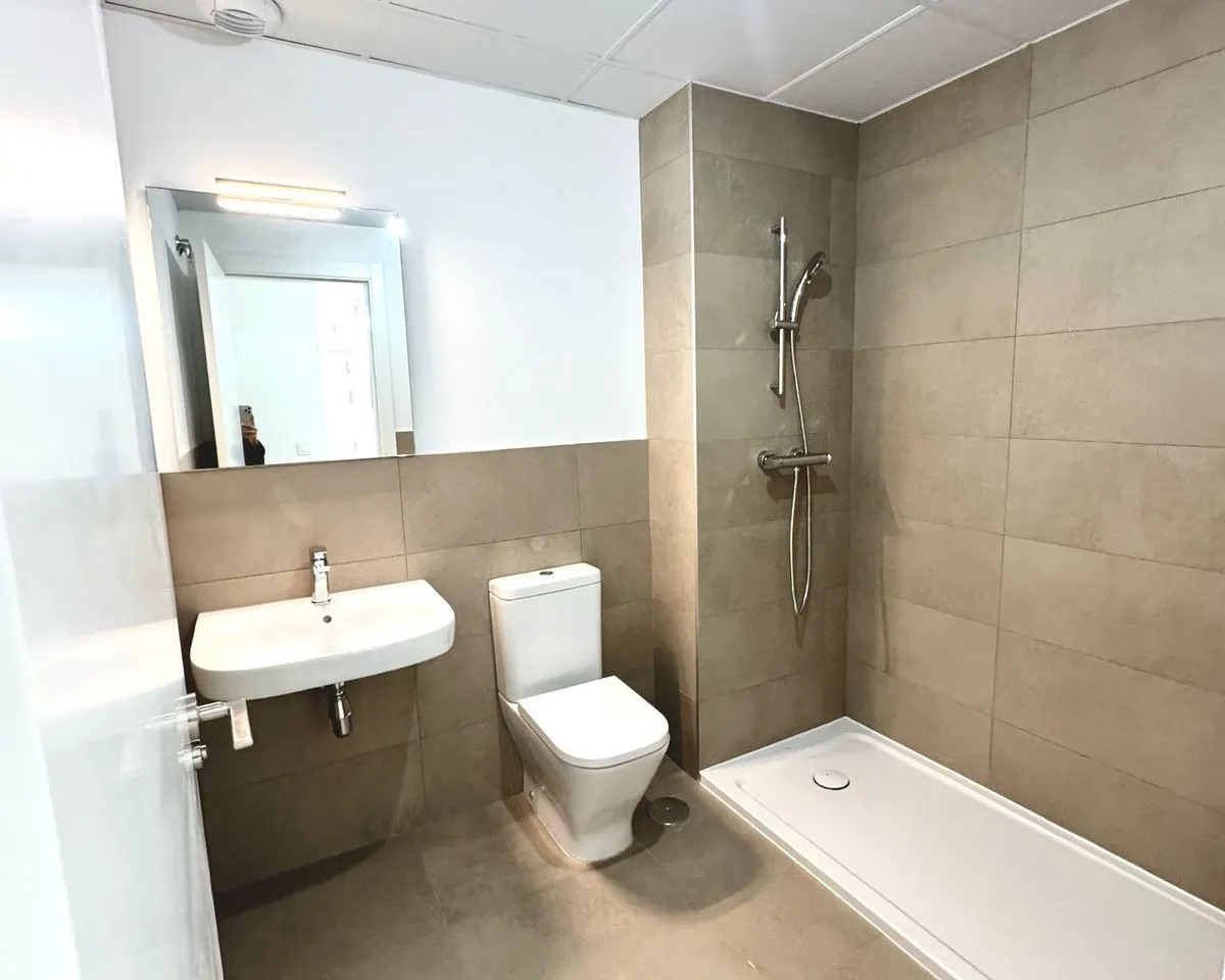 2fbe58f2-d157-42d8-9908-bd15df34239b