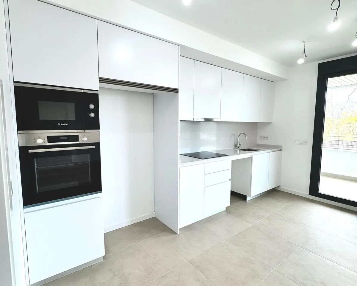 77c5c9e7-20f0-46dc-b8fe-0f5a80bce420