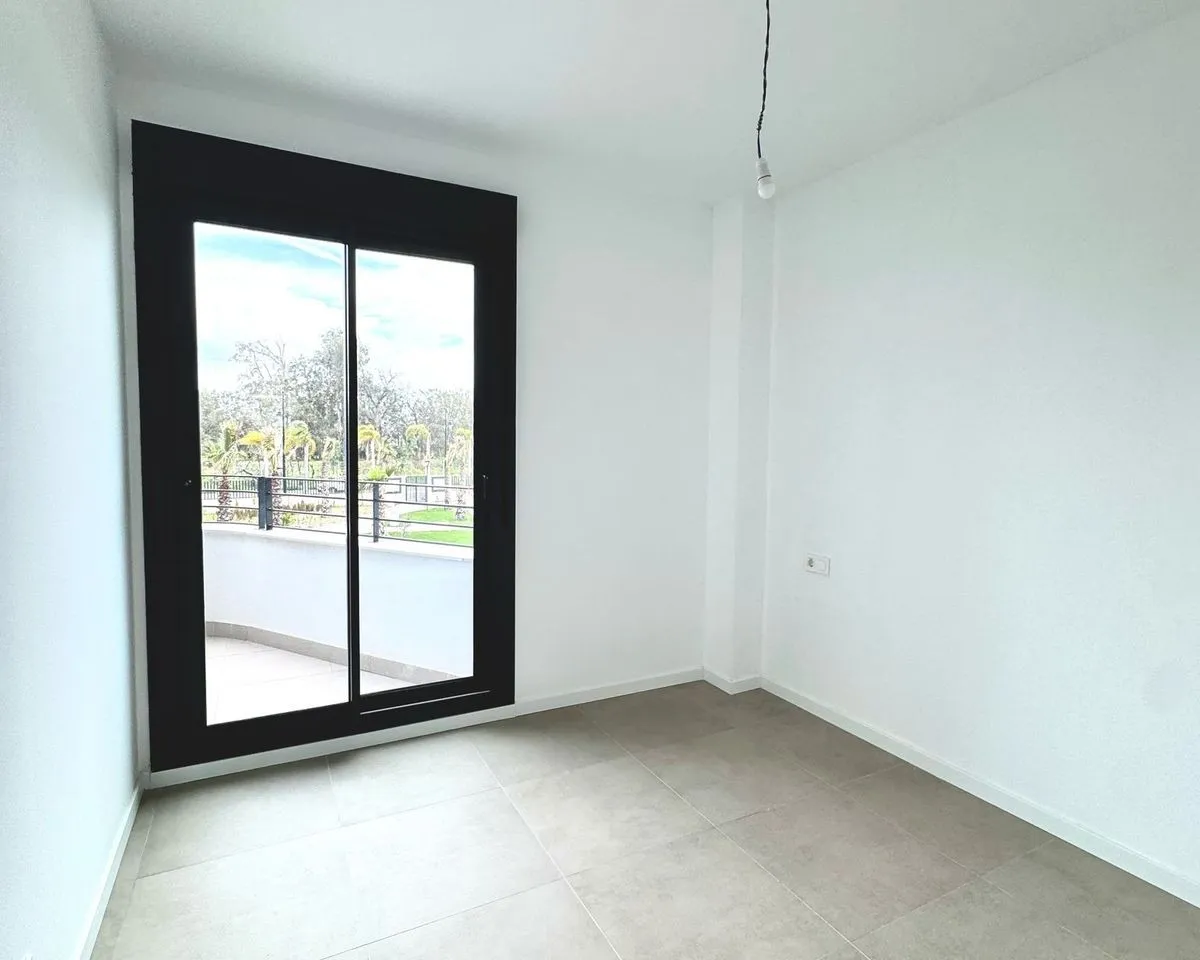 c618d122-3db9-4d1a-8dd7-e8f152eb370a